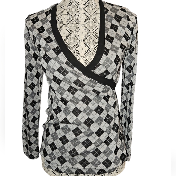 Gershon Bram Argyle Check Tie Around Top - Picture 2 of 8